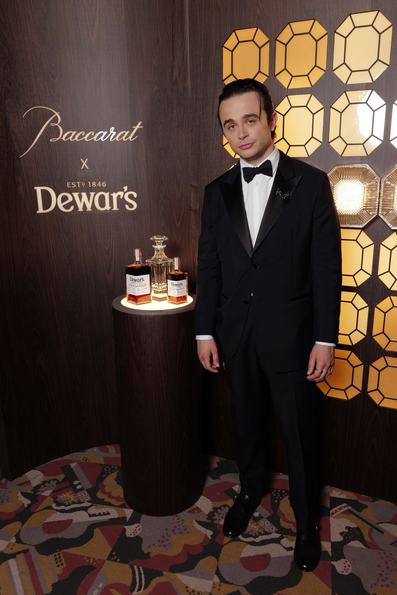 Photos: Darren Criss, Neil Patrick Harris and More at Tony Awards After Party at Rockefeller Center — photo 2 of 27