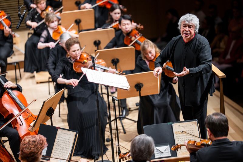 Review: BRUCKNER 8TH 'THE APOCALYPTIC' SEMYON BYCHKOV CONDUCTS THE NYT at Geffen Theater Image