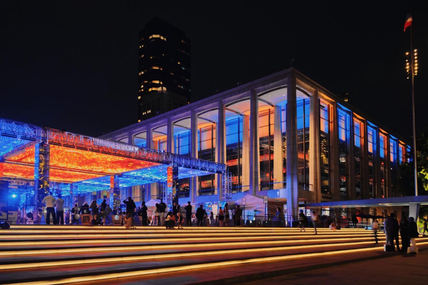 Photos: Lincoln Center Lights Up Blue and Orange For the New York Knicks Image