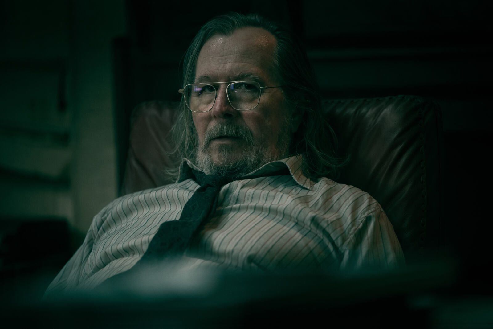 Photos: Apple Shares First Look at SLOW HORSES Season 6 — photo 2 of 5