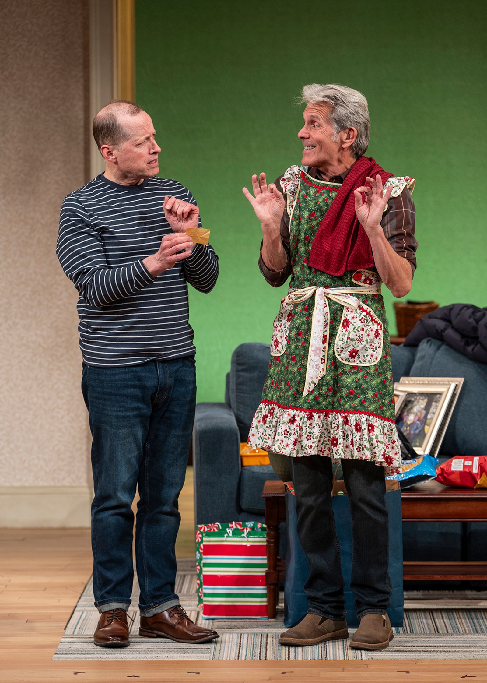 Photos: Gary Cole and More in CATCH AS CATCH CAN at Steppenwolf Theatre Company — photo 10 of 17
