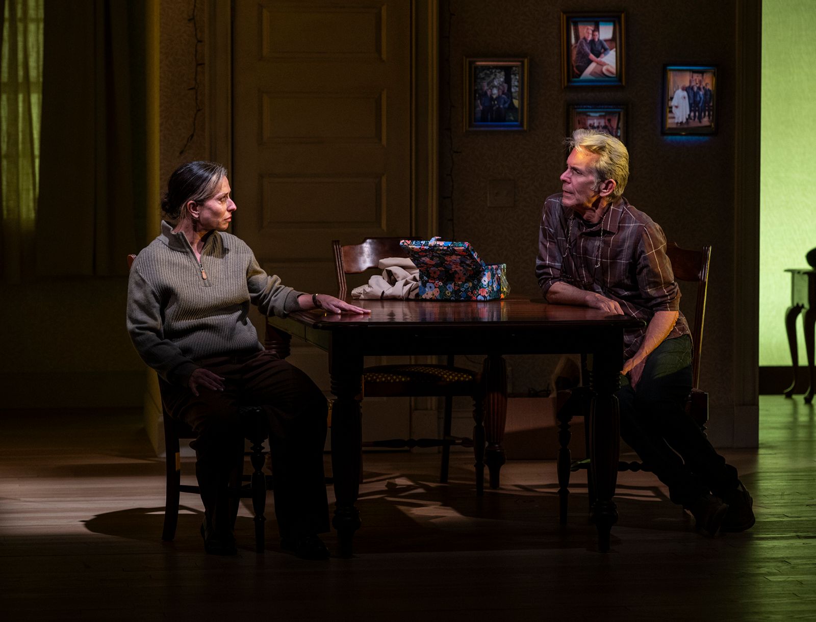 Photos: Gary Cole and More in CATCH AS CATCH CAN at Steppenwolf Theatre Company — photo 17 of 17