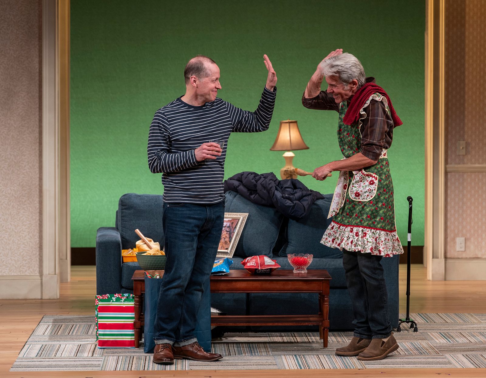 Photos: Gary Cole and More in CATCH AS CATCH CAN at Steppenwolf Theatre Company — photo 7 of 17