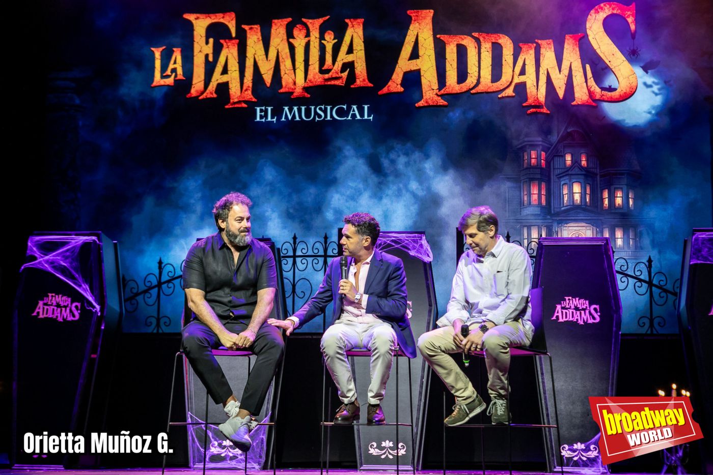 PHOTOS: LA FAMILIA ADDAMS presenta oficialmente a su reparto en el Teatro Calderón de Madrid Image