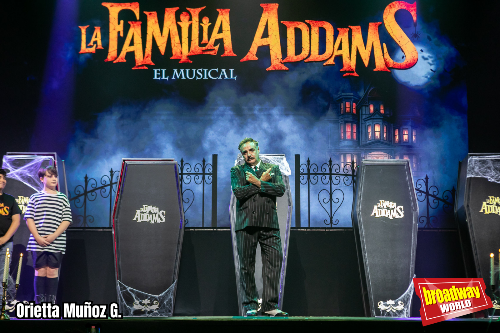 PHOTOS: LA FAMILIA ADDAMS presenta oficialmente a su reparto en el Teatro Calderón de Madrid — photo 6 of 31