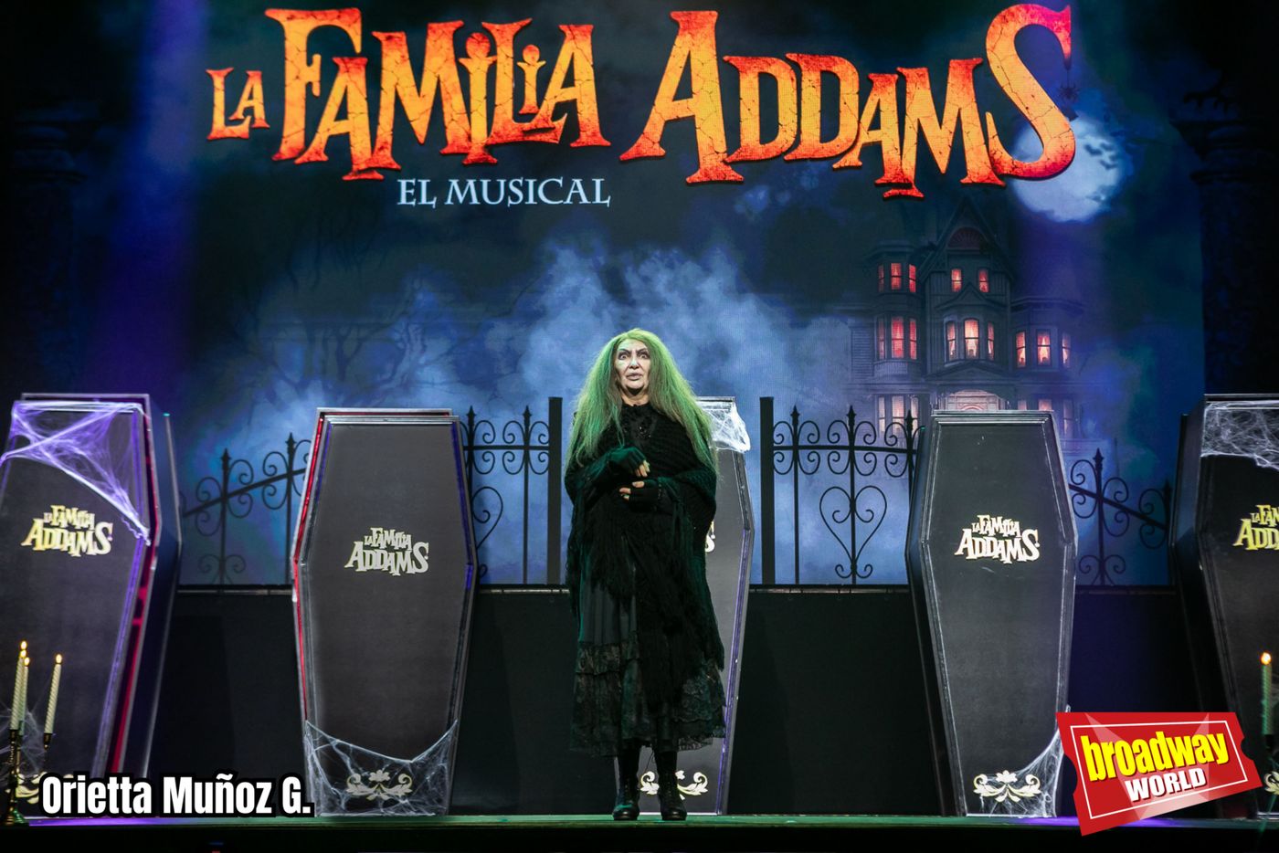 PHOTOS: LA FAMILIA ADDAMS presenta oficialmente a su reparto en el Teatro Calderón de Madrid Image