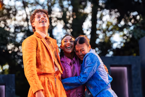 Michael Naylor, Tanesha Aba, Beryl Tay @ BroadwayWorld Michael Naylor, Tanesha Aba, Beryl Tay Photo
