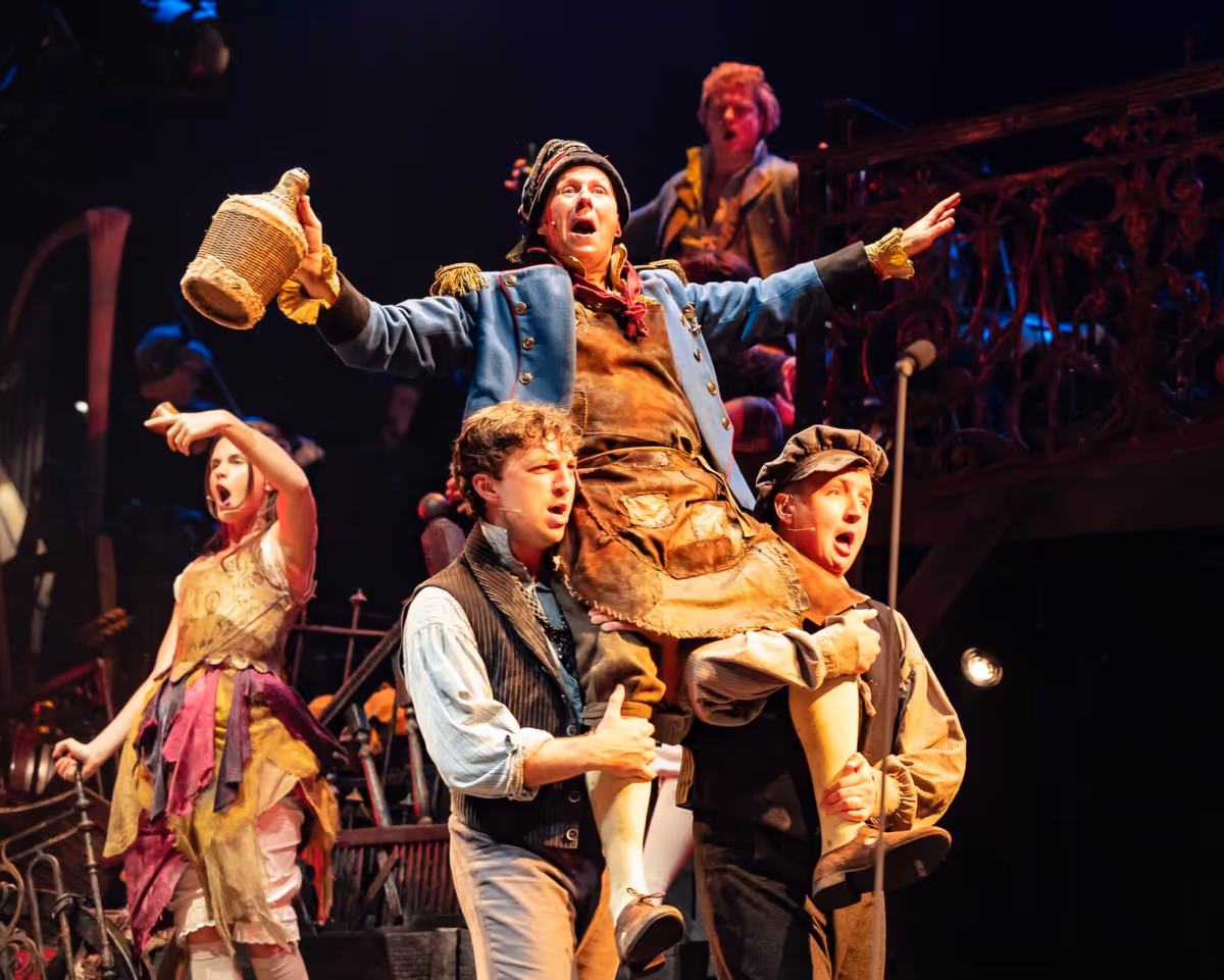 Matt Lucas and company at Photos: Killian Donnelly, Samantha Barks, and More in LES MISÉRABLES: THE ARENA CONCERT SPECTACULAR