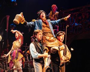 Matt Lucas and company @ BroadwayWorld Matt Lucas and company Photo