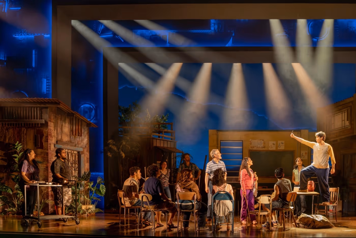 Photos: World Premiere of Gloria & Emily Estefan's BASURA at Alliance Theatre Image