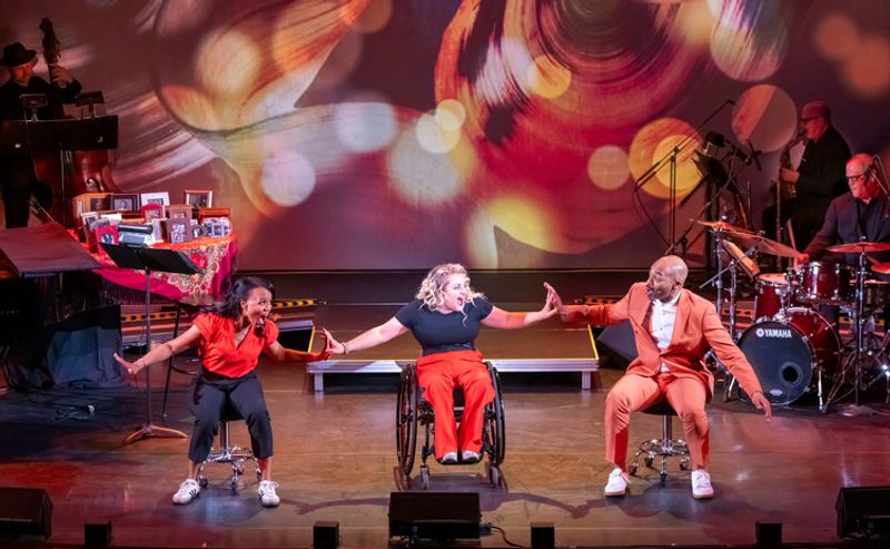 Review: Lyrics & Lyricists Celebrates Alan & Marilyn Bergman at 92NY Image