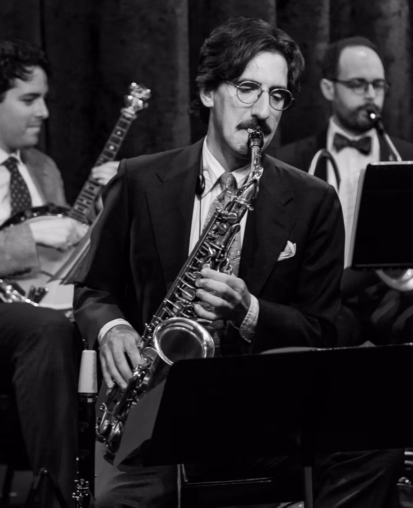 Review: Bryce Edwards and Mike Davis Cool Off Birdland With HOT COMBINATION Image