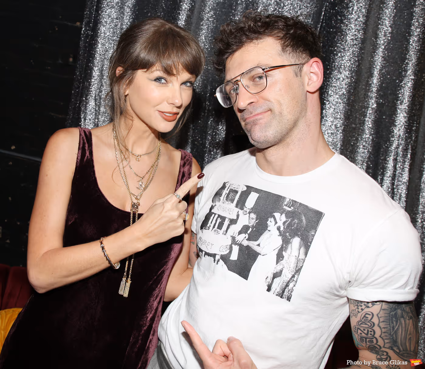 Photos: Travis Kelce & Taylor Swift's Oh, Mary! Date Night Image
