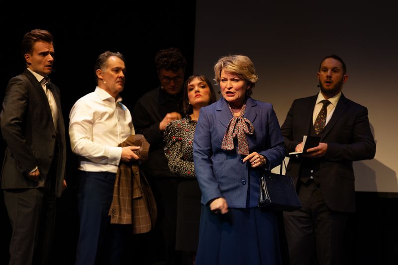 Photos: MRS T Opera About Margaret Thatcher Makes London Debut at Kings Place — photo 2 of 7