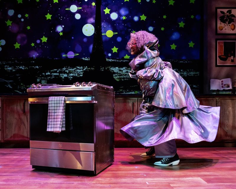 Review: PLEASE UNDERESTIMATE ME at Olney Theatre Center Image