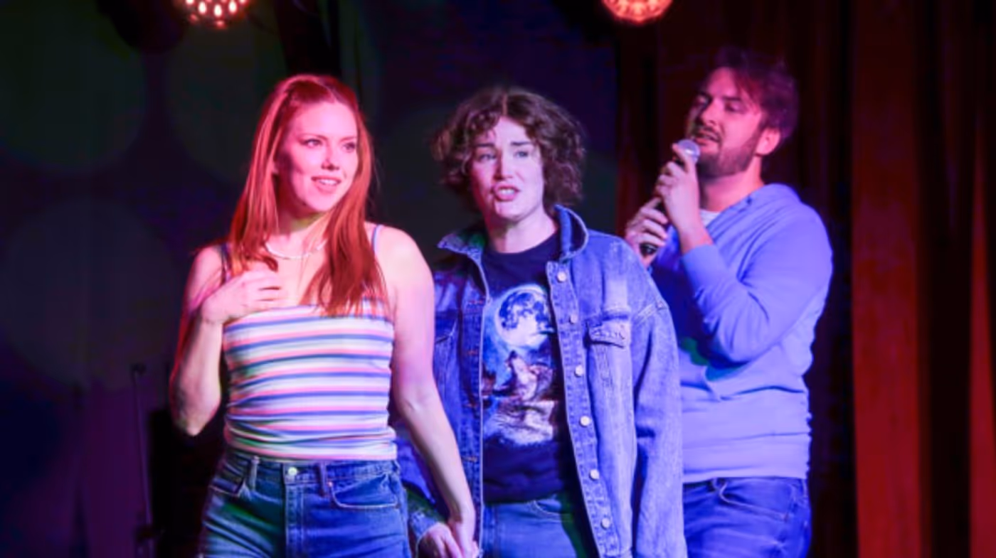 Photos: Marguerite Moreau Visits WET HOT A MUSICAL SUMMER Image