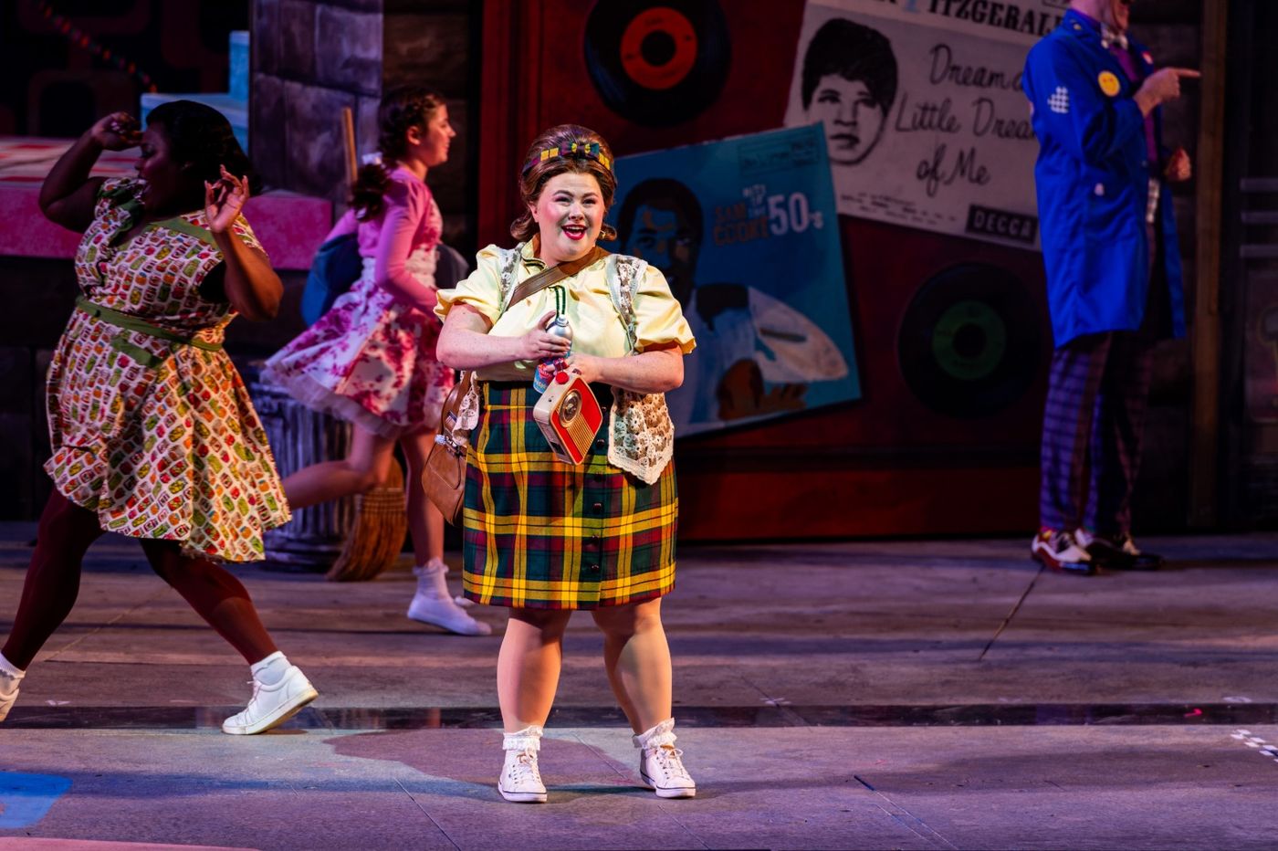 Photos: First Look at The Muny's HAIRSPRAY With Richard Kind & More Image