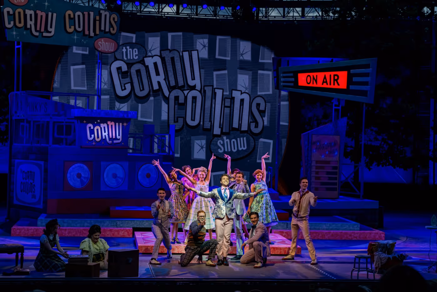 Photos: First Look at The Muny's HAIRSPRAY With Richard Kind & More Image