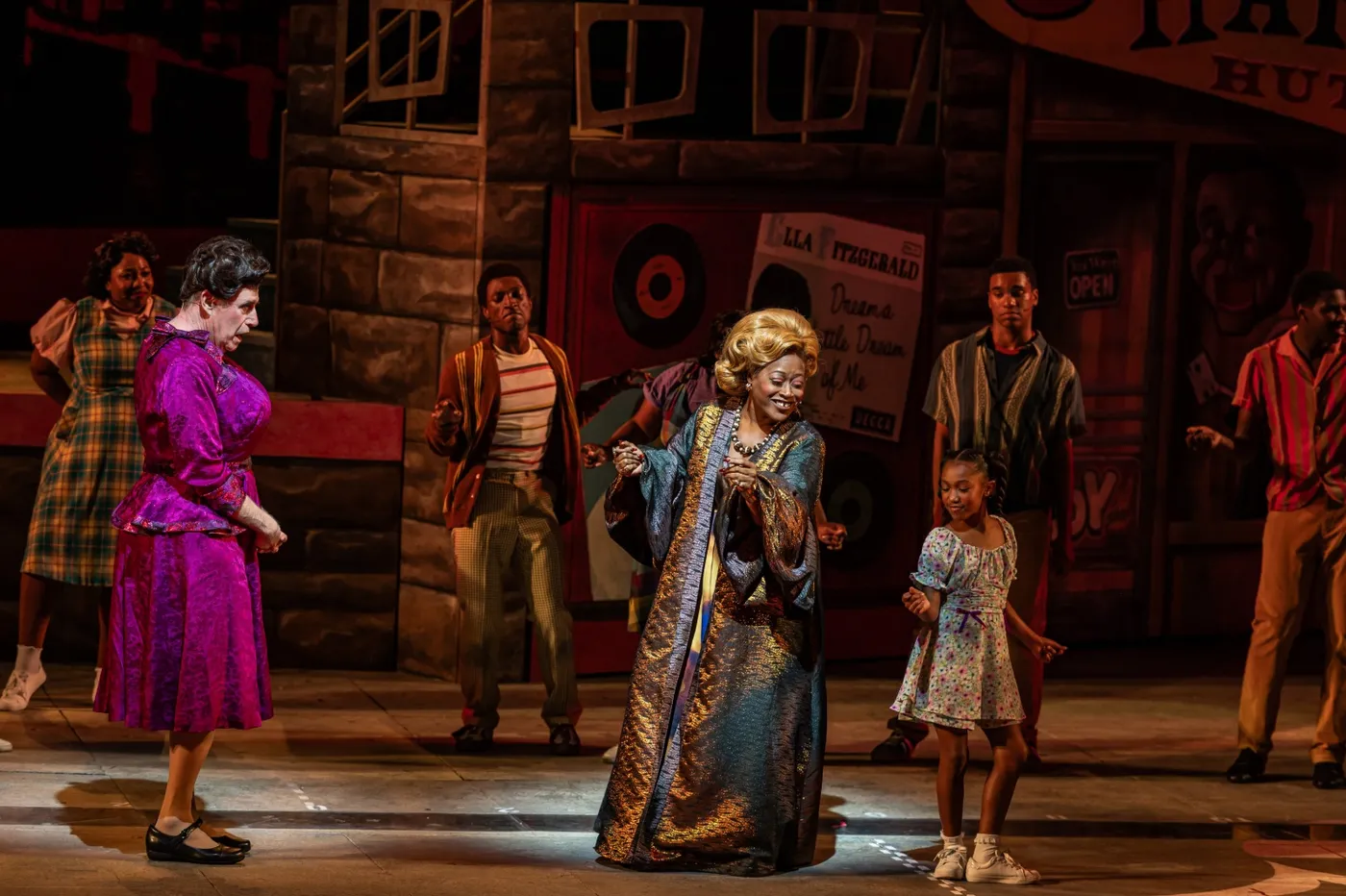 Photos: First Look at The Muny's HAIRSPRAY With Richard Kind & More Image