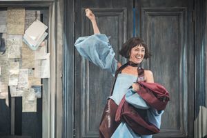 Susannah Fielding @ BroadwayWorld Susannah Fielding Photo