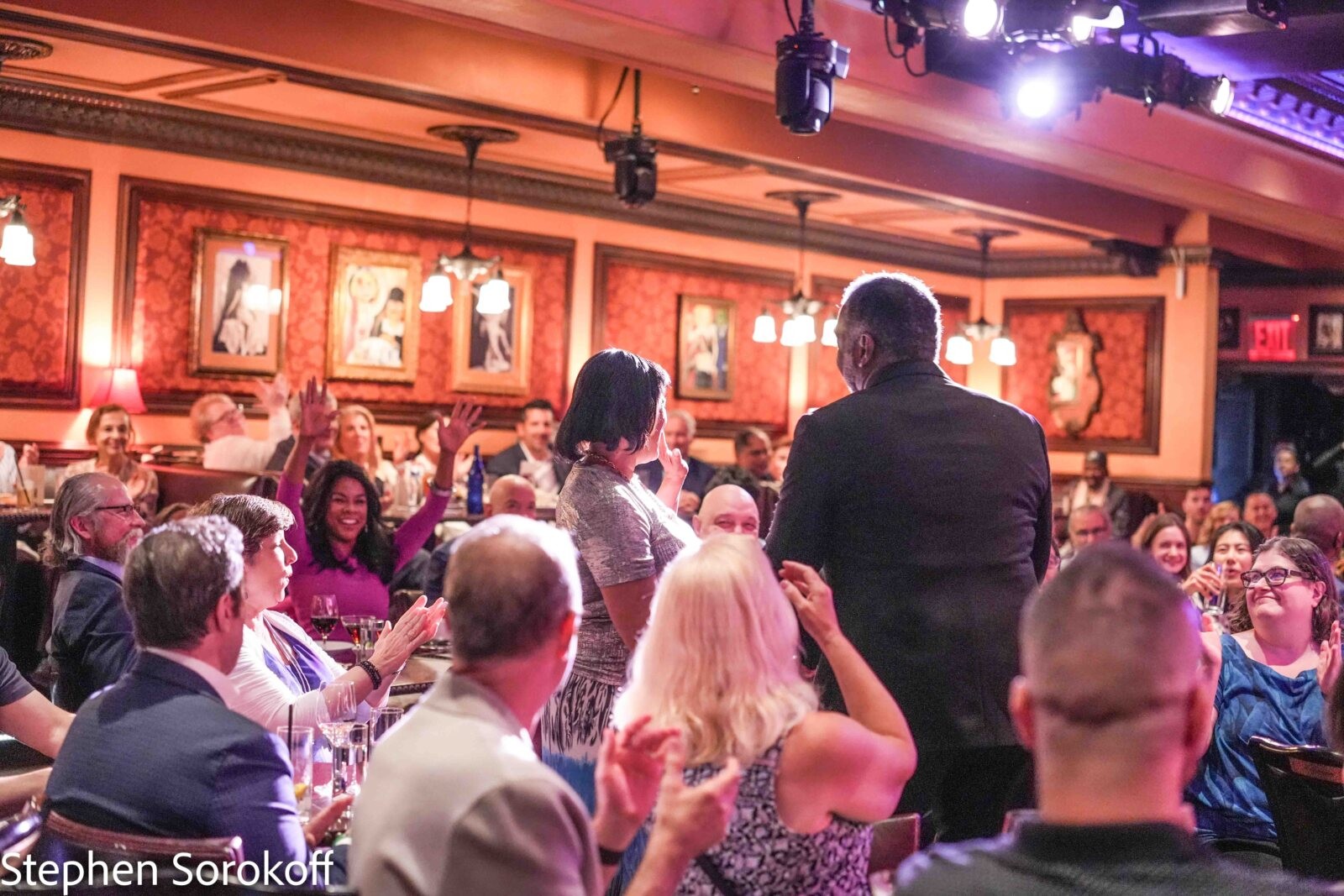Review: Norm Lewis Sure Knows How to Throw a Party at 54 Below Image