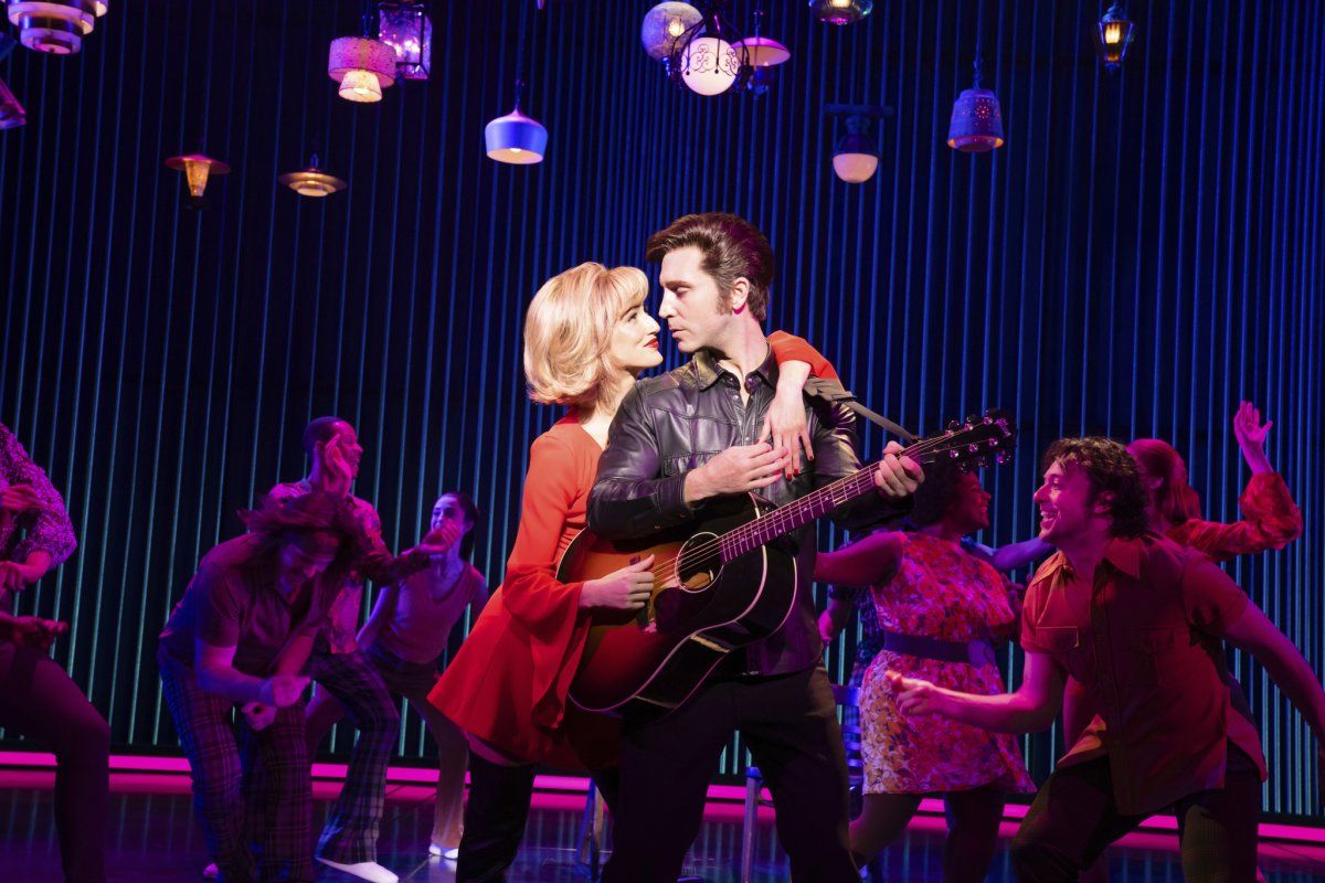 Review: A BEAUTIFUL NOISE NATIONAL TOUR at Stranahan Theatre Image