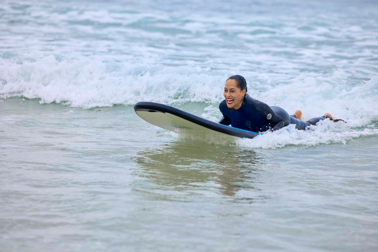 Photos: First Look at SOLO TRAVELING WITH TRACEE ELLIS ROSS Season 2 Image