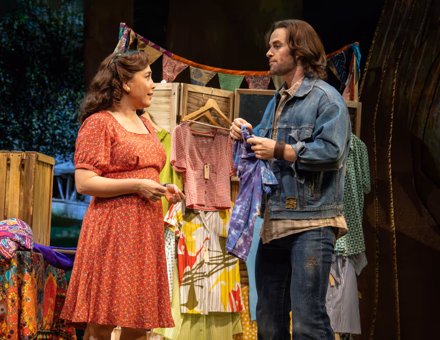Photos: A WALK ON THE MOON With Tovah Feldshuh, Talia Suskauer, Max Chernin, Sam Gravitte, and Andréa Burns Image