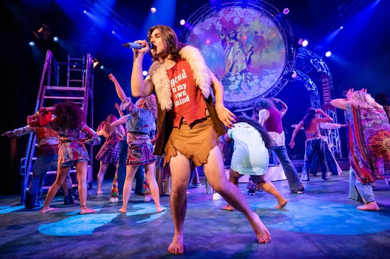 REVIEW: Australian Shakespeare Company Presents A New Tech Enhanced Staging Of HAIR THE TRIBAL LOVE-ROCK MUSICAL Image