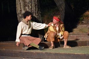 Ruben Jones and Willow Geer @ BroadwayWorld Ruben Jones and Willow Geer Photo
