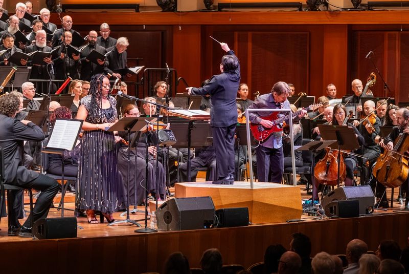 Review: XIAN CONDUCTS BEETHOVEN 9 at Benaroya Hall Image