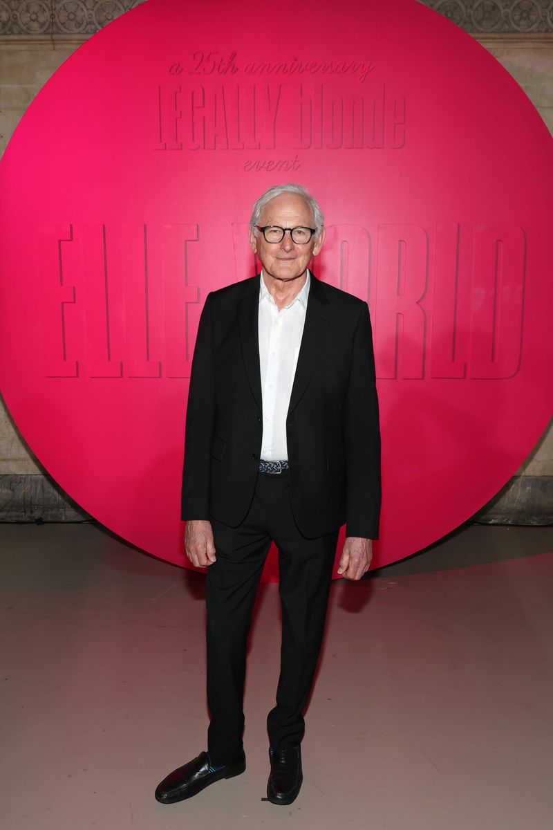 Photos: Reese Witherspoon, Victor Garber & More LEGALLY BLONDE Stars Reunite for Anniversary Event — photo 7 of 39