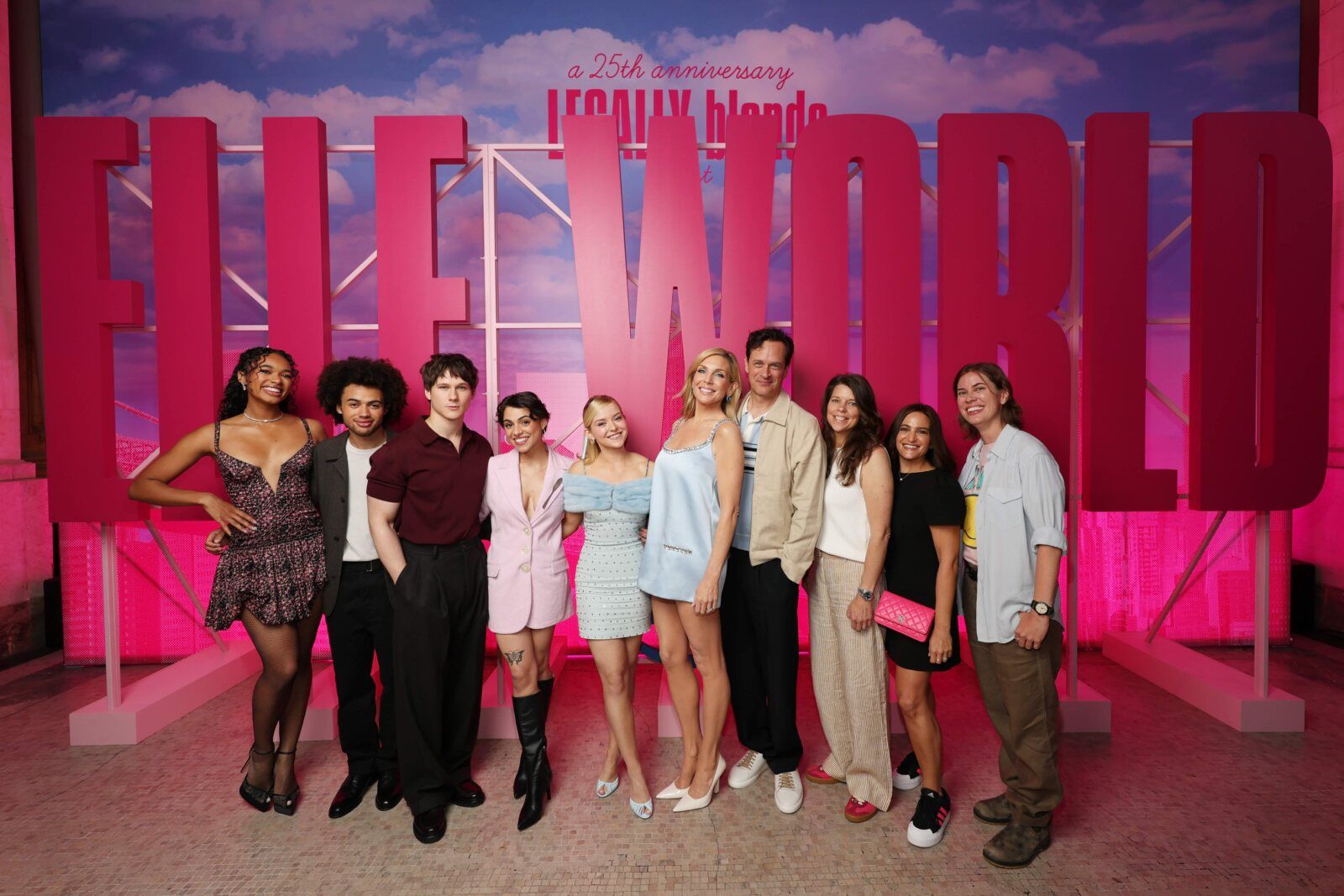 Photos: Reese Witherspoon, Victor Garber & More LEGALLY BLONDE Stars Reunite for Anniversary Event Image