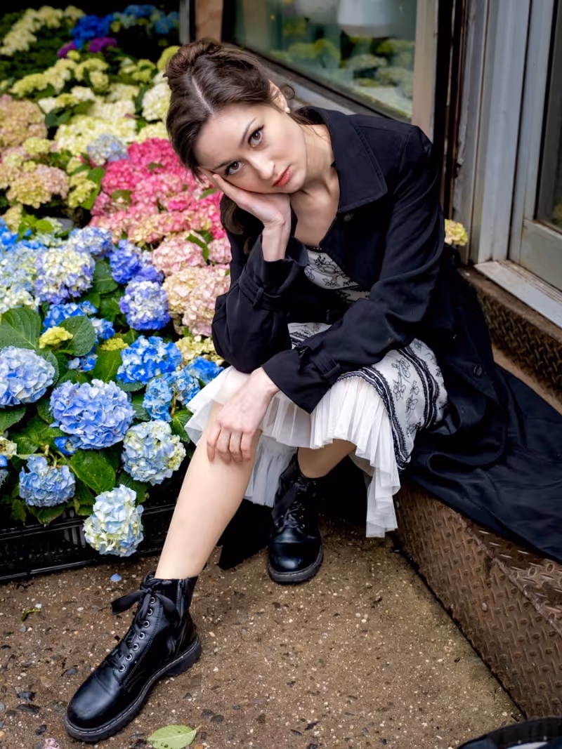 Interview: Annika Low of MARY POPPINS at Dutch Apple Dinner Theatre Image