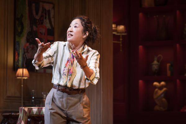 Sandra Oh (Alice) Photo