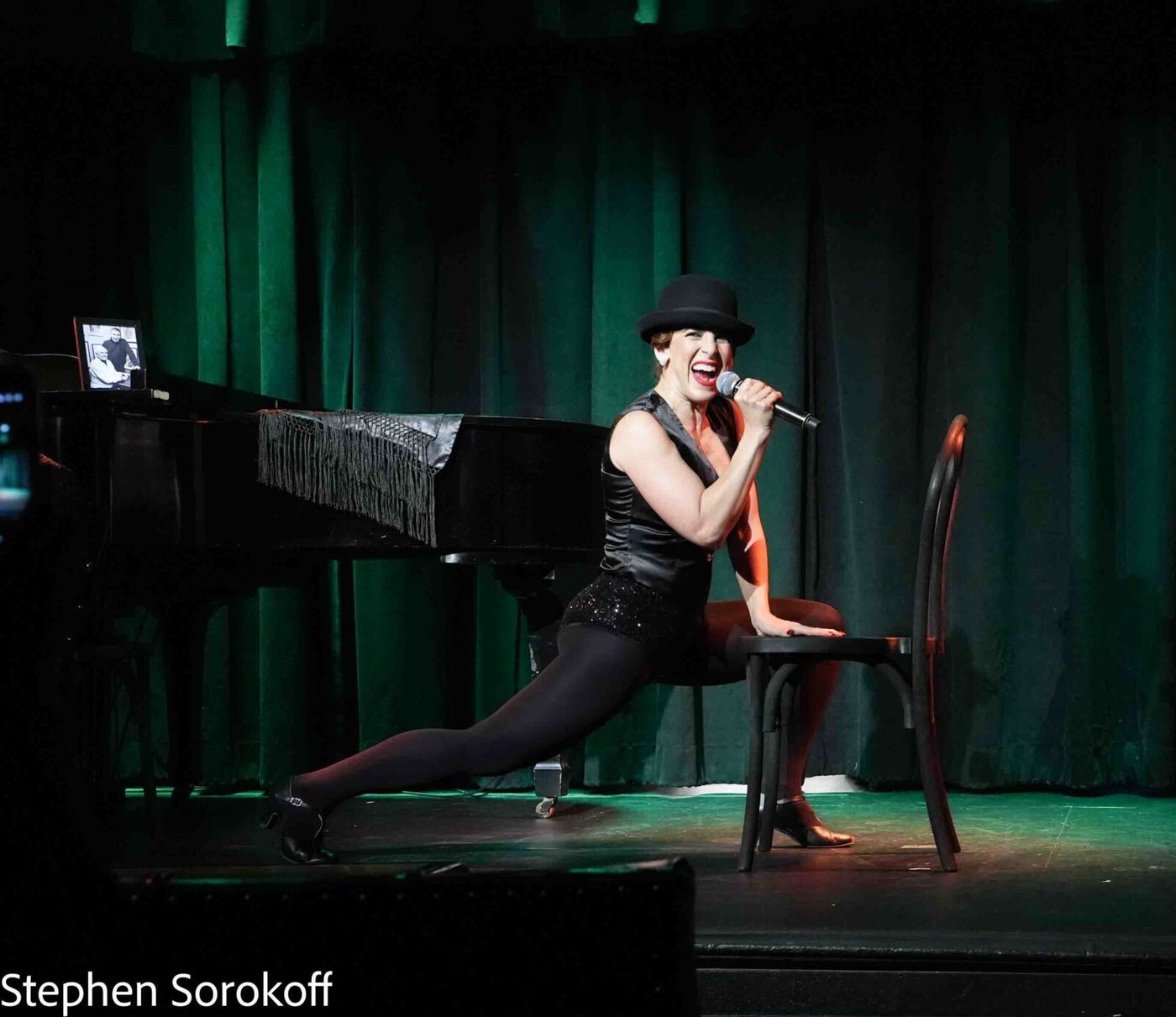 PHOTOS: Dawn Derow Brings SING HAPPY: THE WONDERFUL WOMEN OF KANDER & EBB to the Triad Image