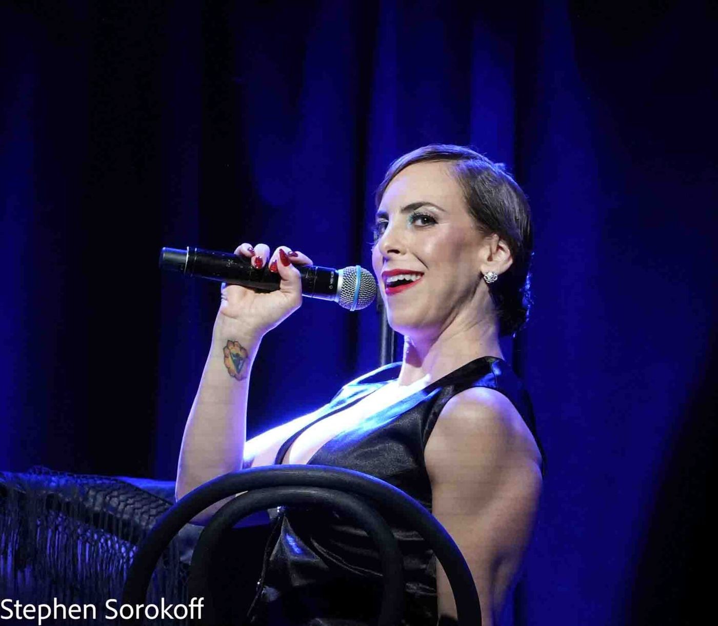 PHOTOS: Dawn Derow Brings SING HAPPY: THE WONDERFUL WOMEN OF KANDER & EBB to the Triad Image