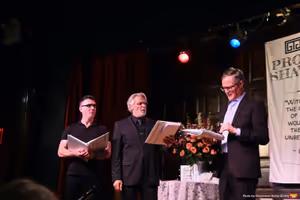 Dan Domingues, Robert Cuccioli and Howard McGillin Photo
