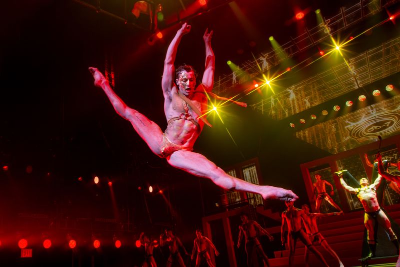 Photos & Video: BROADWAY BARES: LICENSE TO STRIP Raises Photos & Video: BROADWAY BARES: LICENSE TO STRIP Raises $2,534,428 Image,534,428 — photo 15 of 22