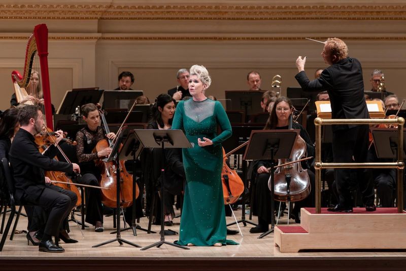 Review: THE MET OPERA ORCHESTRA MAHLER 4TH at Carnegie Hall Image