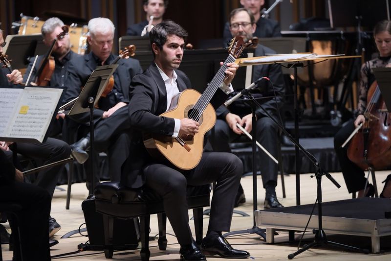 Review: THE MAINLY MOZART FESTIVAL ORCHESTRA WITH GUITARIST MAK GRGIC at The Conrad In La Jolla Image