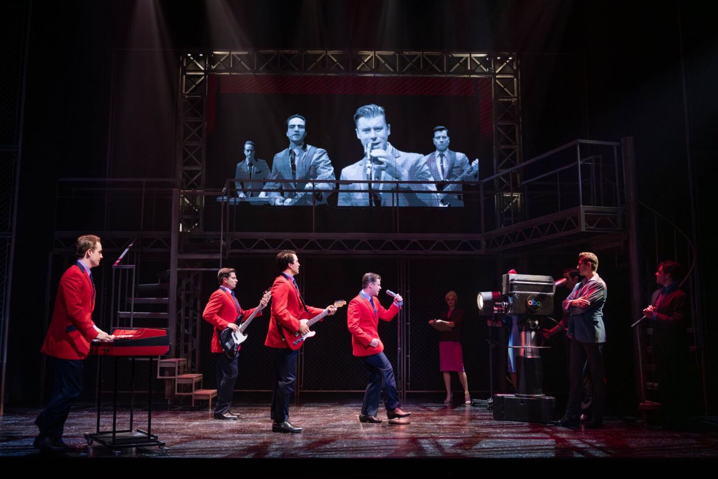 Photos: JERSEY BOYS Kicks Off 20th Anniversary UK and Ireland Tour Image