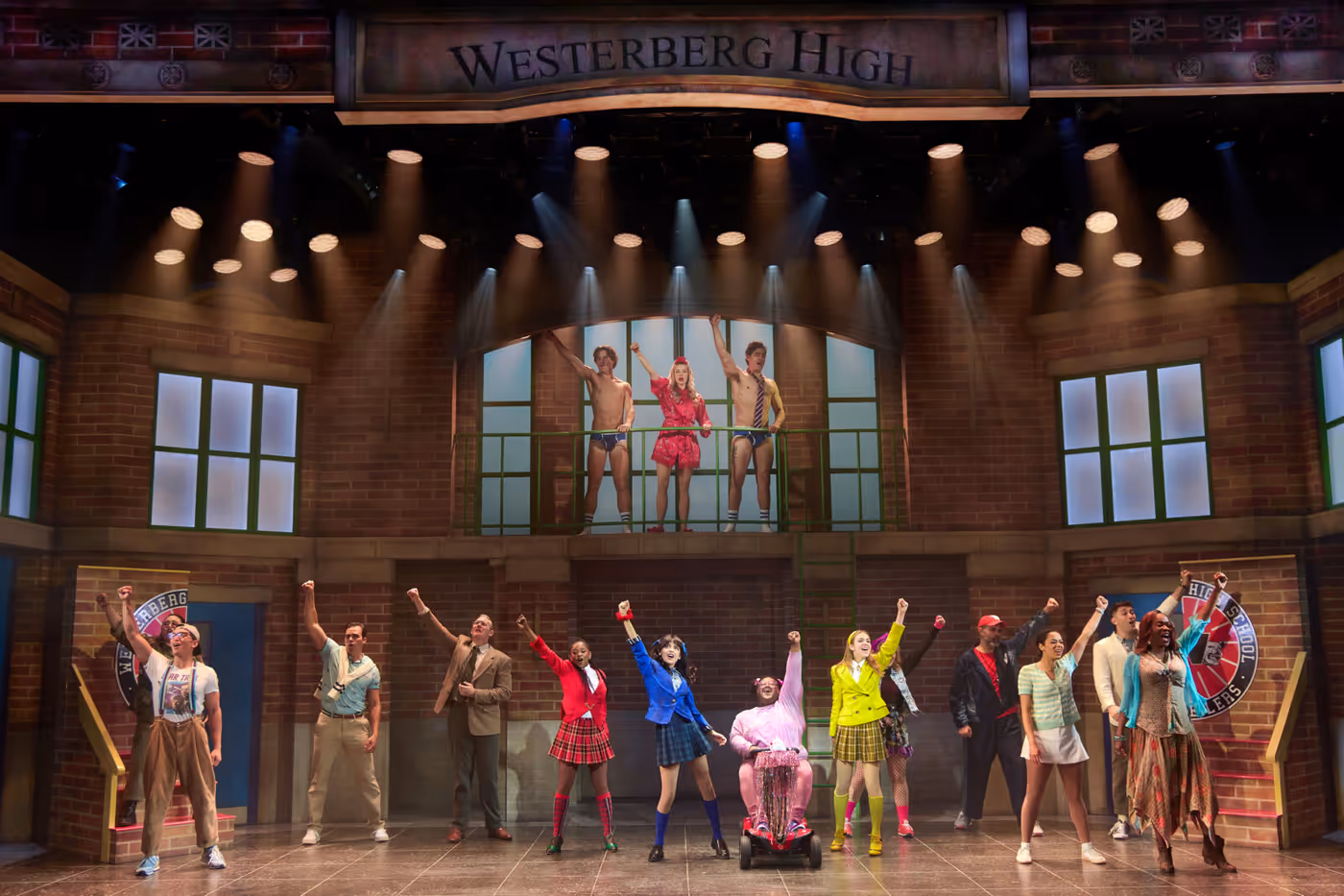 Photos: Ava DeMary and Jeannette Bayardelle Join HEATHERS Off-Broadway Image