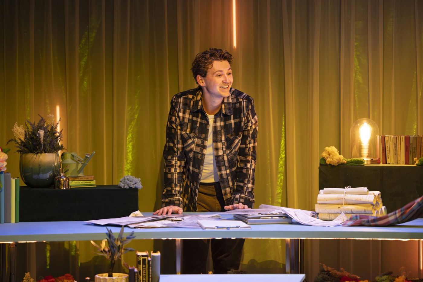 Review: HOT MESS at The Other Palace Image