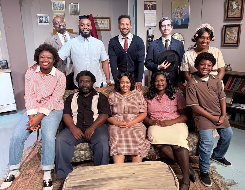 Review: A RAISIN IN THE SUN at City Theatre Austin Image