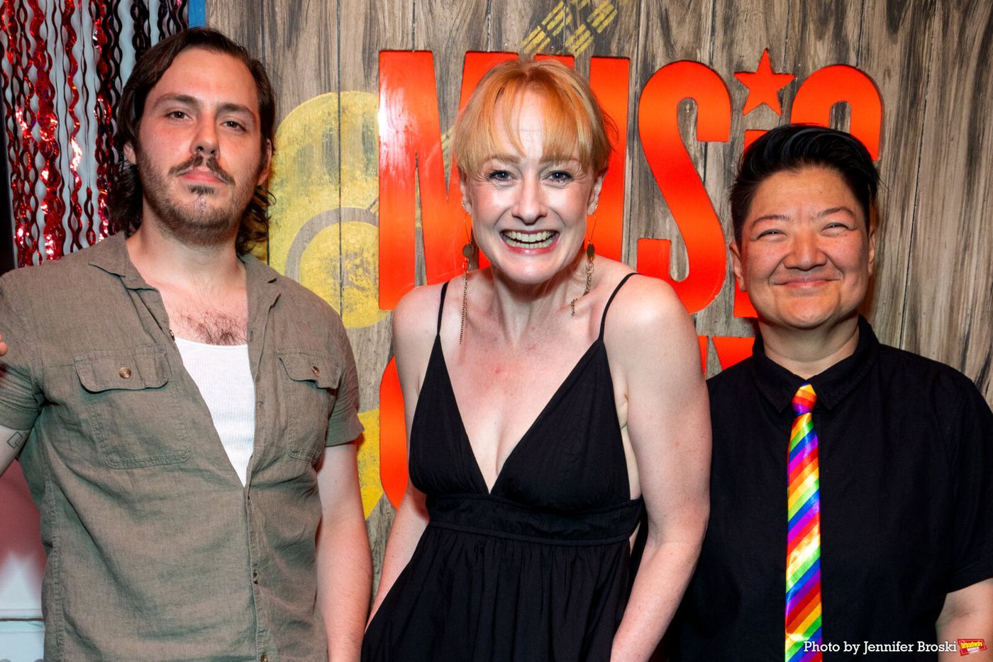 Photos: MUSIC CITY Celebrates Opening Night Off-Broadway Image