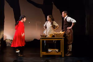 Madison Mosley, Alex Finke and Javier Muñoz @ BroadwayWorld Madison Mosley, Alex Finke and Javier Muñoz Photo