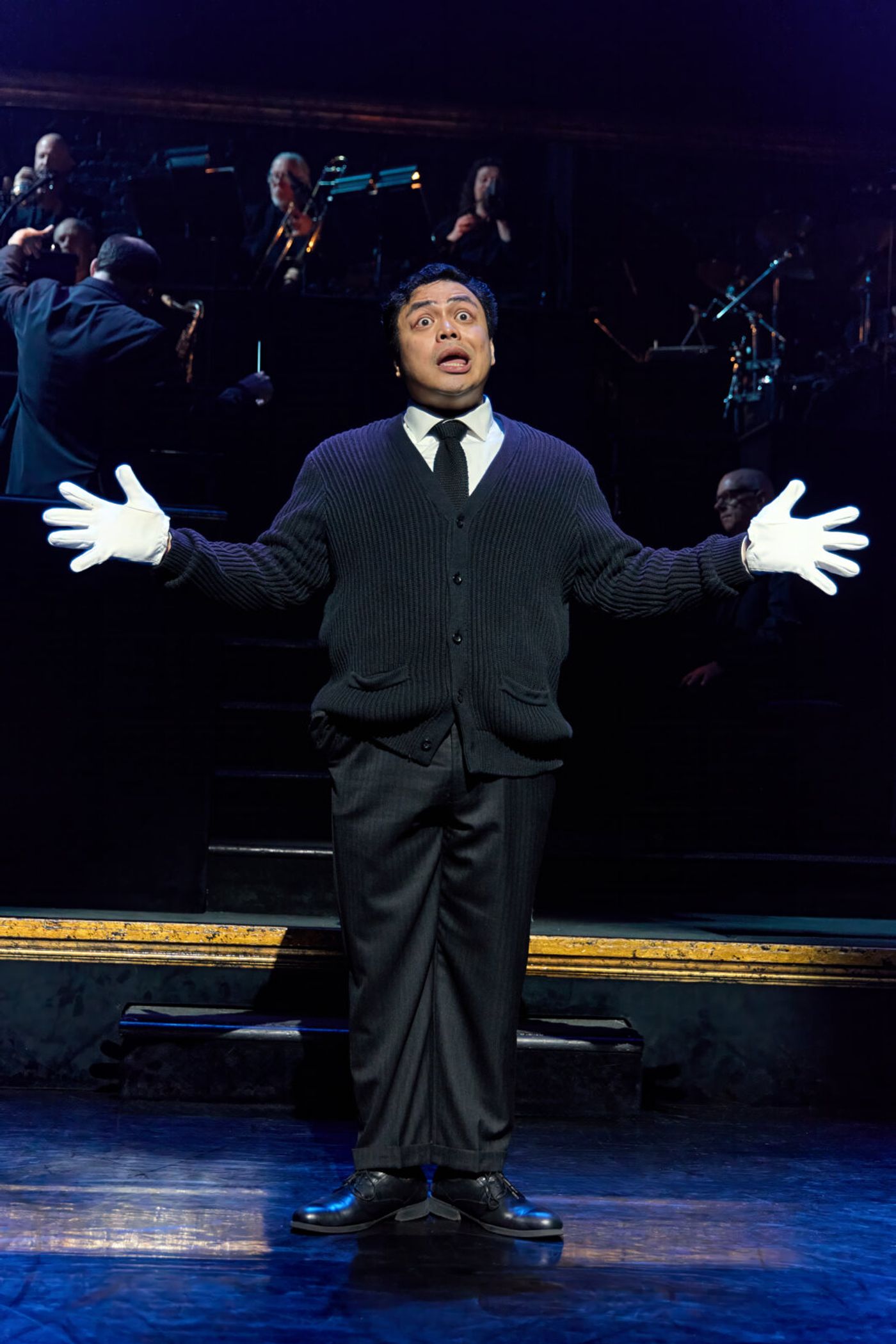 Photos: Matteo Lane, Krysta Rodriguez and More in CHICAGO Image
