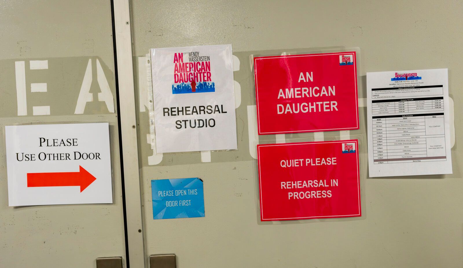 Photos: Mary Beth Peil and More in Rehearsal For AN AMERICAN DAUGHTER — photo 1 of 19