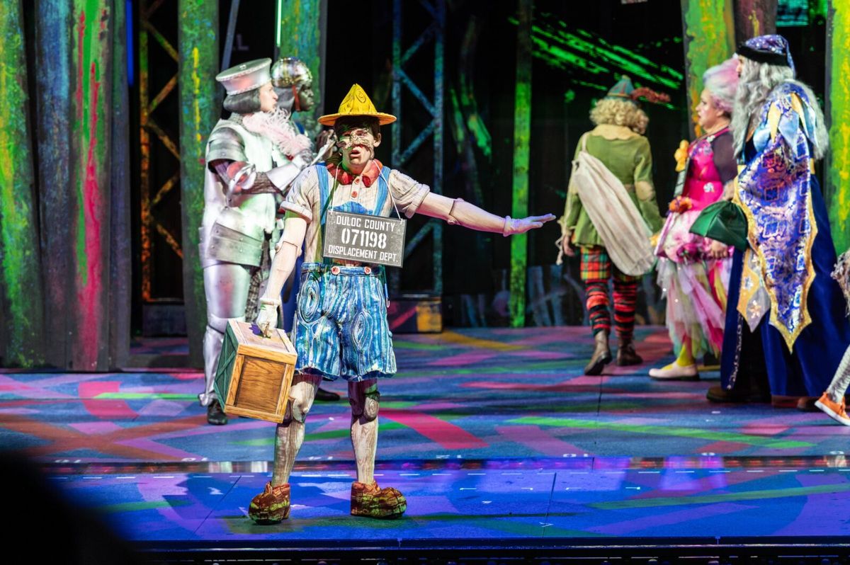 Tyler Joseph Ellis at Photos: Nik Walker, Kara Lindsay and More Star in SHREK At The Muny
